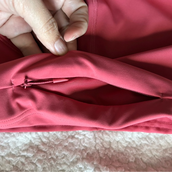 Lululemon salmon pink Leggings - Picture 13 of 14